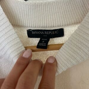 Banana Republic White Cowl Neck Sweater